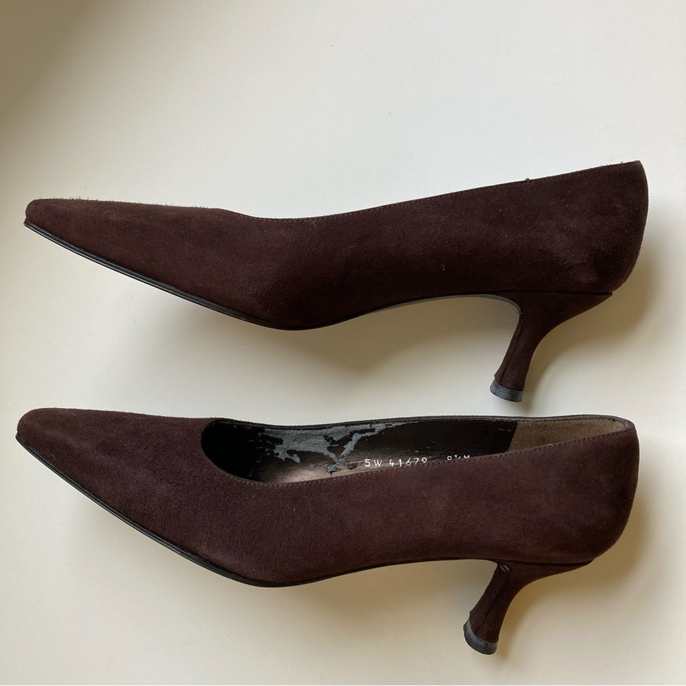 Stuart Weitzman Cola Brown Suede Leather Soled Pointed Toe Kitten Heel Pumps 8.5 - Picture 2 of 14